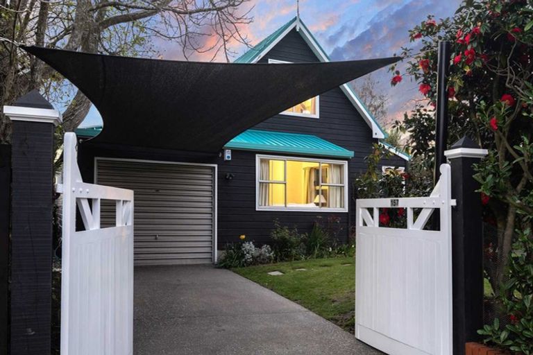 Photo of property in 157 Clyde Road, Burnside, Christchurch, 8053