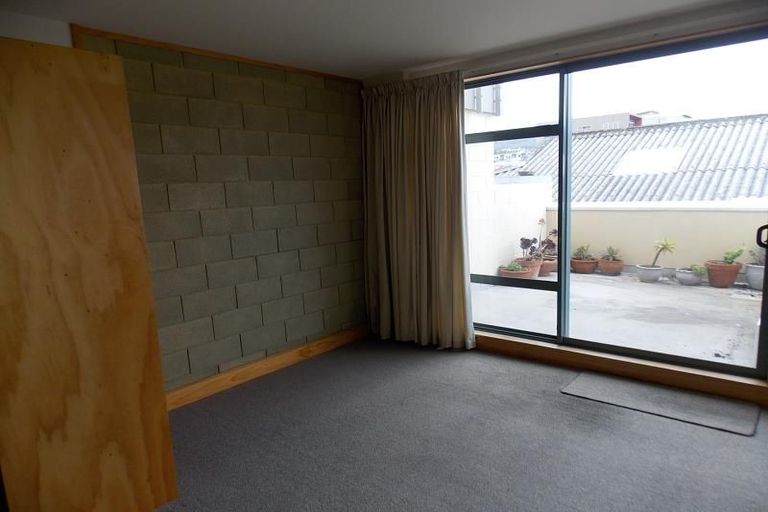 Photo of property in First House Apartments, 17/4 Frederick Street, Te Aro, Wellington, 6011