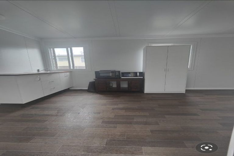 Photo of property in 8 Cornwall Place, Stoke, Nelson, 7011