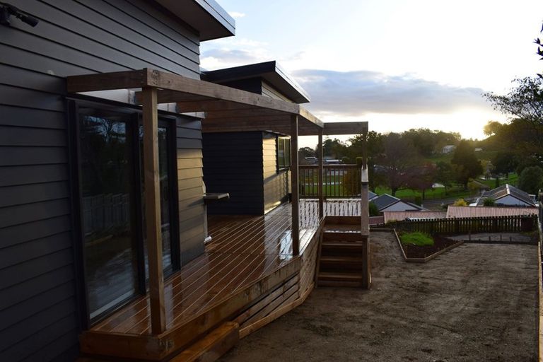 Photo of property in 13 Ohinemuri Place, Paeroa, 3600