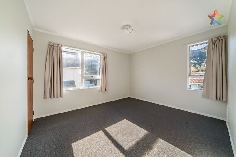 Photo of property in 6d Flock Grove, Fairfield, Lower Hutt, 5011