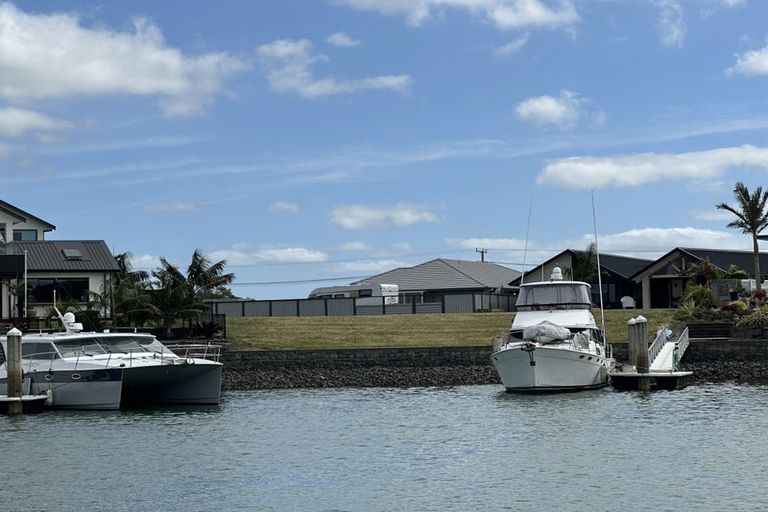 Photo of property in 129 One Tree Point Road, One Tree Point, 0118