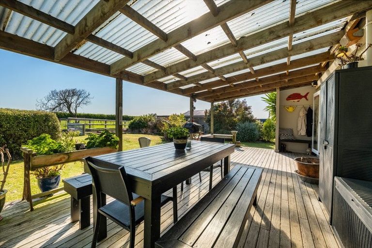 Photo of property in 103 Mclean Road, Okaiawa, Hawera, 4671