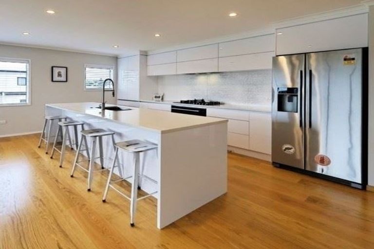 Photo of property in 2b Scott Road, Hobsonville, Auckland, 0618