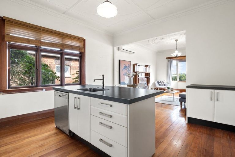 Photo of property in 23 Minto Street, Andersons Bay, Dunedin, 9013