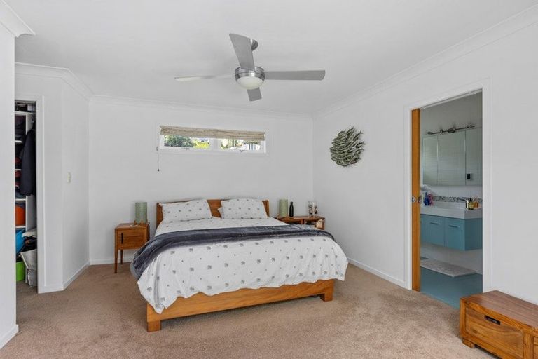 Photo of property in 6 Watea Road, Torbay, Auckland, 0630
