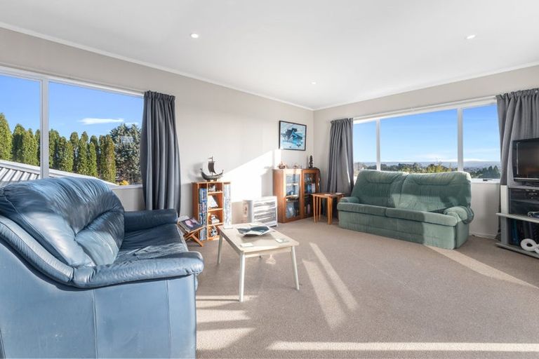 Photo of property in 17a Meander Drive, Welcome Bay, Tauranga, 3112