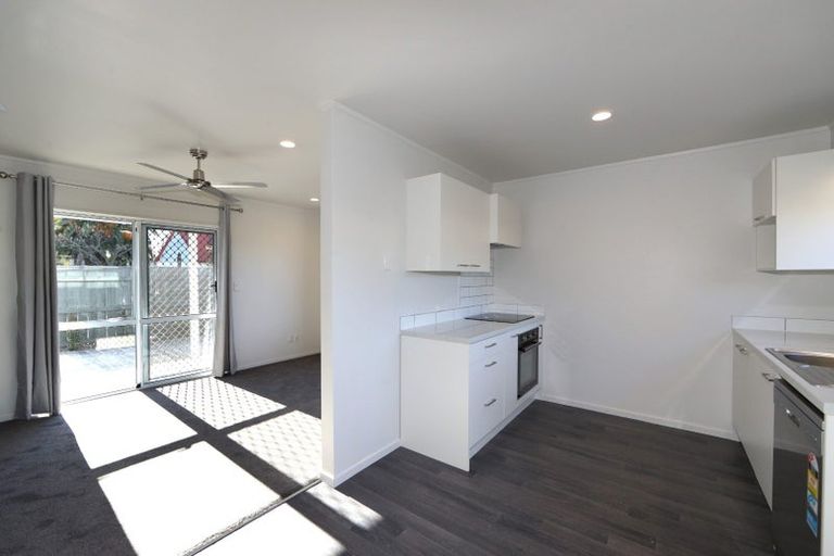 Photo of property in Ingrids Picture Framing, 102 Willowpark Road South, Parkvale, Hastings, 4122