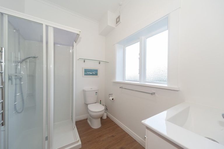 Photo of property in 34 Henry Street, Kilbirnie, Wellington, 6022