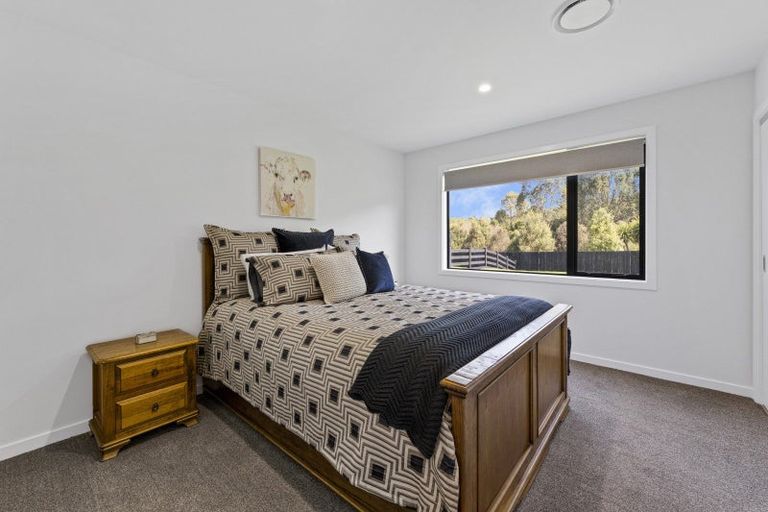 Photo of property in 12 Kahikatea Drive, Kinloch, Taupo, 3377