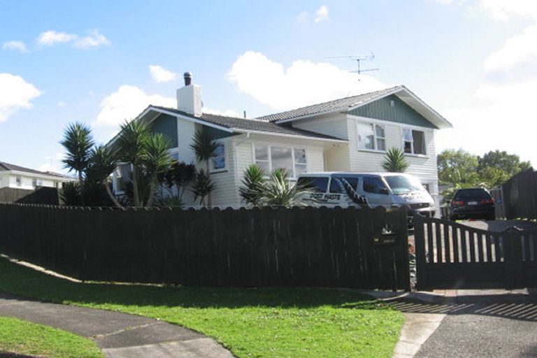 Photo of property in 10 Beldon Place, Pakuranga Heights, Auckland, 2010