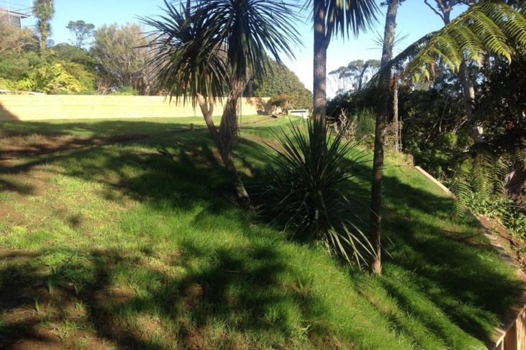 Photo of property in 6 Victoria Road, New Plymouth, 4310