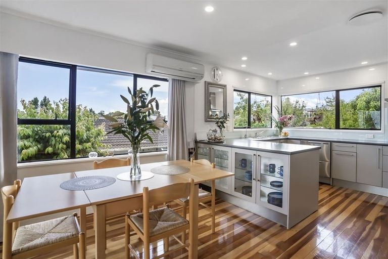 Photo of property in 50 O'halloran Road, Howick, Auckland, 2014