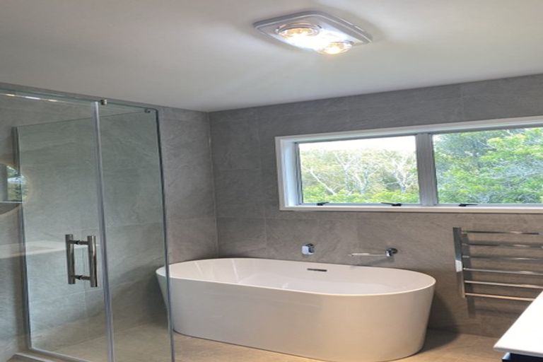 Photo of property in 26 Macnay Way, Murrays Bay, Auckland, 0630