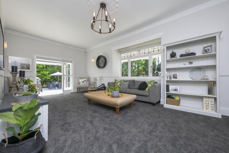 Photo of property in 557 Ridge Road, Riverhead, Albany, 0793