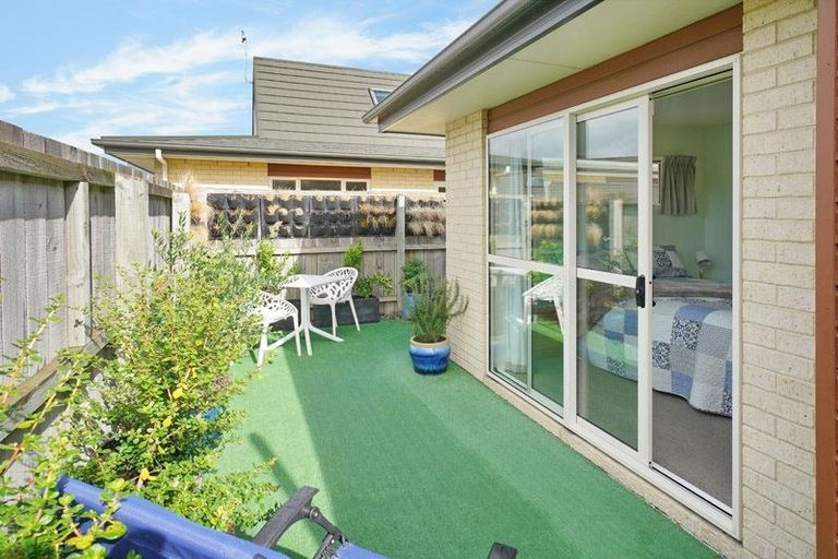 Photo of property in Rivertown Villas, 150 Williams Street, Kaiapoi, 7630