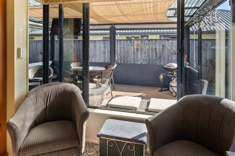 Photo of property in 24 Hollybush Drive, Brightwater, 7022