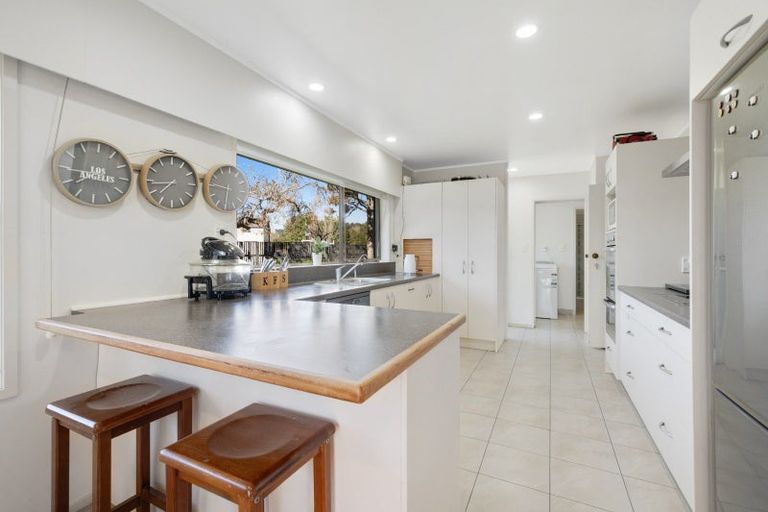 Photo of property in 1 Tourist Road, Clevedon, 2582