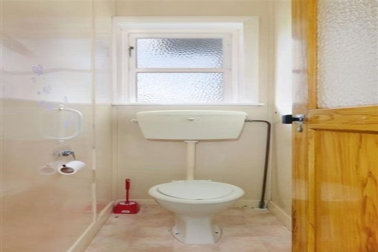 Photo of property in 8 Holyrood Avenue, Wakari, Dunedin, 9010