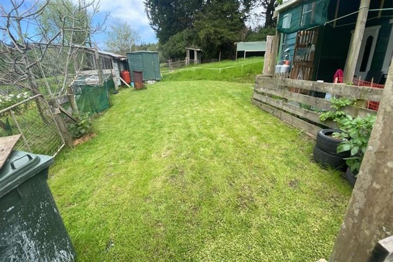Photo of property in 183 Rautawhiri Road, Helensville, 0875