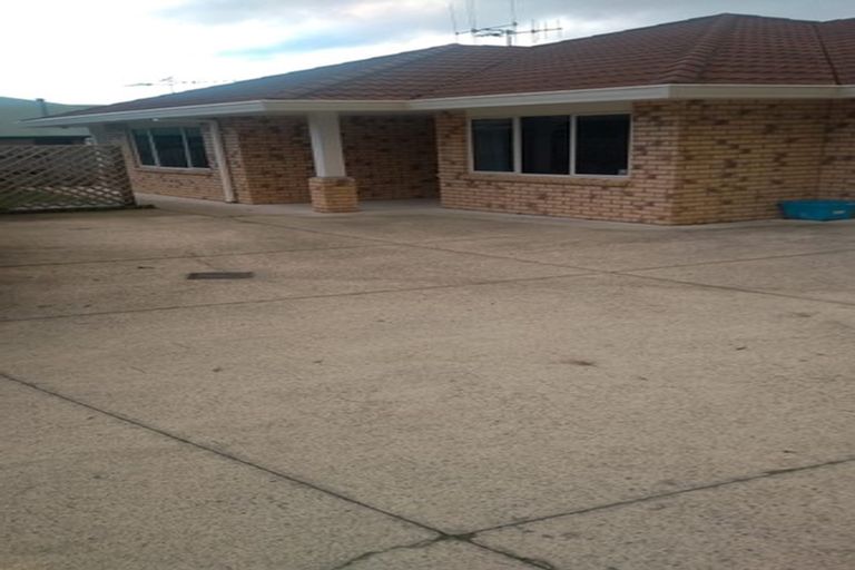 Photo of property in 30 Stableford Drive, Pyes Pa, Tauranga, 3112