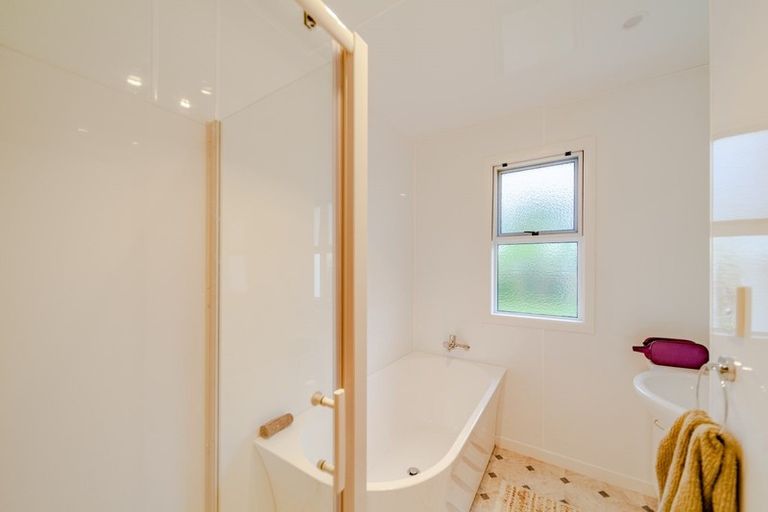 Photo of property in 21 Osler Street, Wairoa, 4108