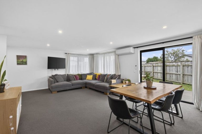 Photo of property in 95 Princess Street, Waitara, 4320