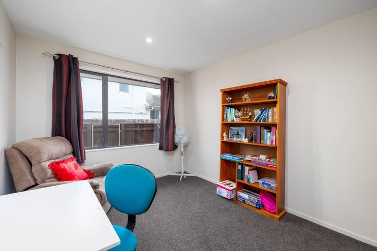 Photo of property in 1/22 Ingrid Street, Parklands, Christchurch, 8083