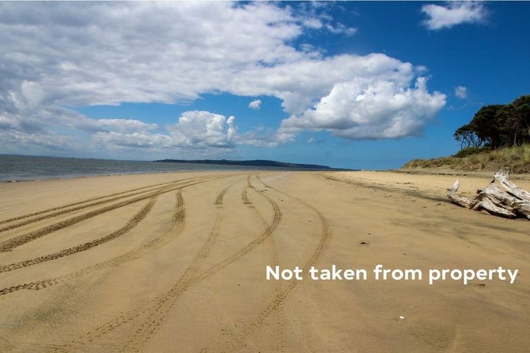 Photo of property in 17 Signal Station Road, Pouto, Te Kopuru, 0391