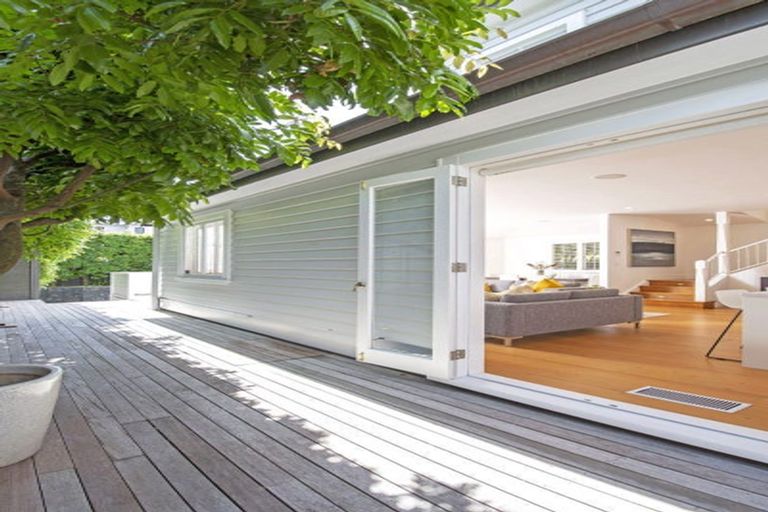 Photo of property in 11 Vine Street, Saint Marys Bay, Auckland, 1011