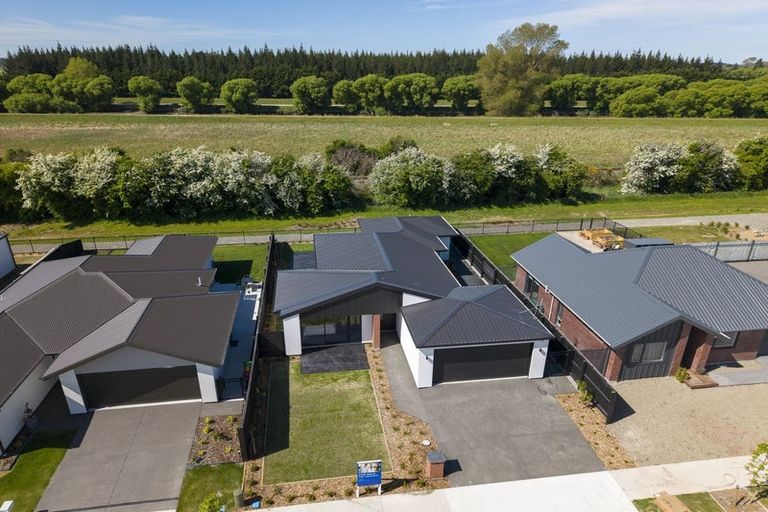 Photo of property in 24 Bastings Street, Kaiapoi, 7630