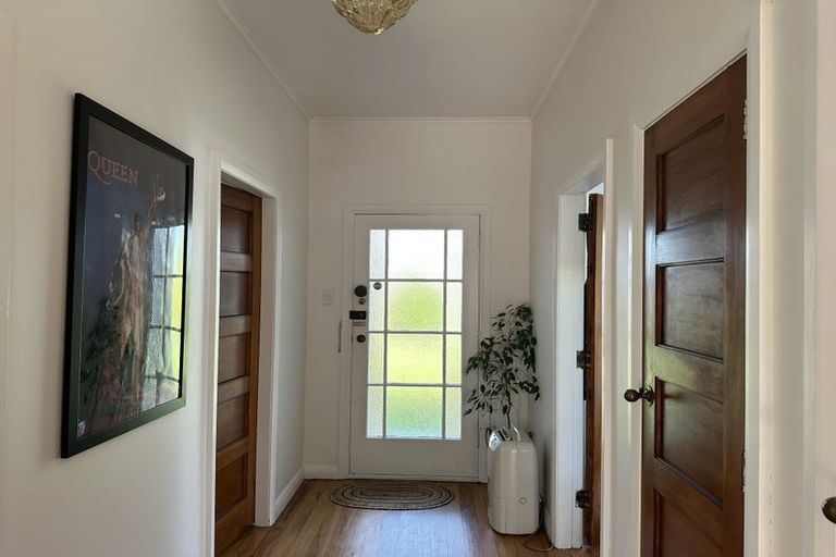 Photo of property in 3 Park Road, West End, Palmerston North, 4412