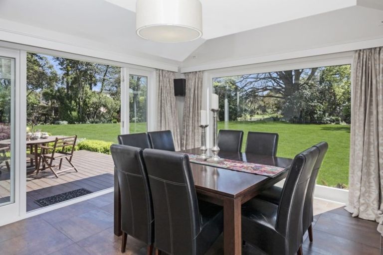 Photo of property in 27 Glandovey Road, Fendalton, Christchurch, 8052