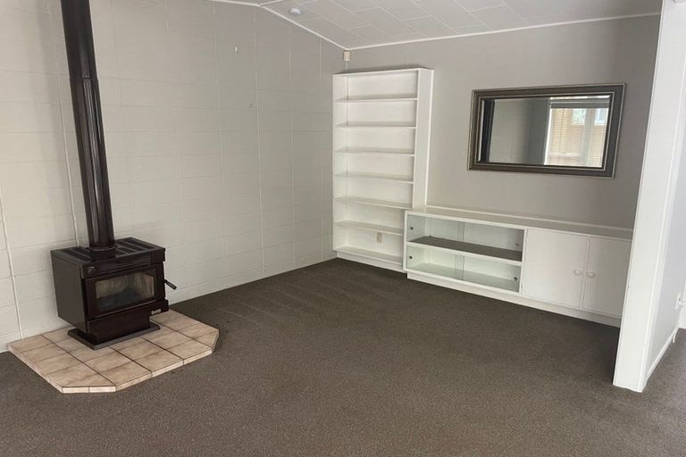 Photo of property in 2/52 Scenic Drive, Hillpark, Auckland, 2102