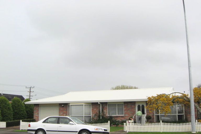 Photo of property in 1 Warre Street, Waitara, 4320