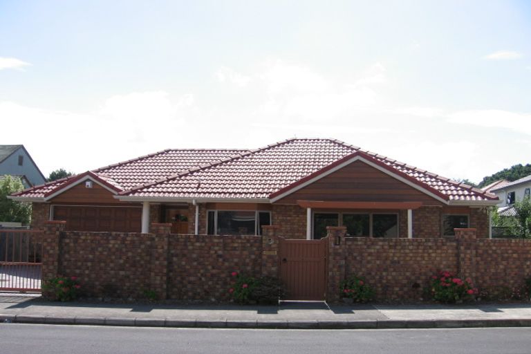 Photo of property in 1 Goldstine Place, Royal Oak, Auckland, 1023