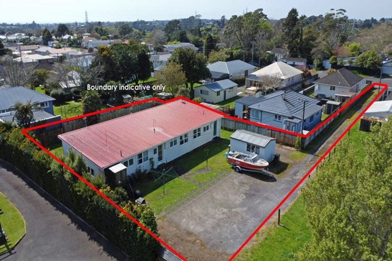 Photo of property in 418a-c Carrington Street, Upper Vogeltown, New Plymouth, 4310