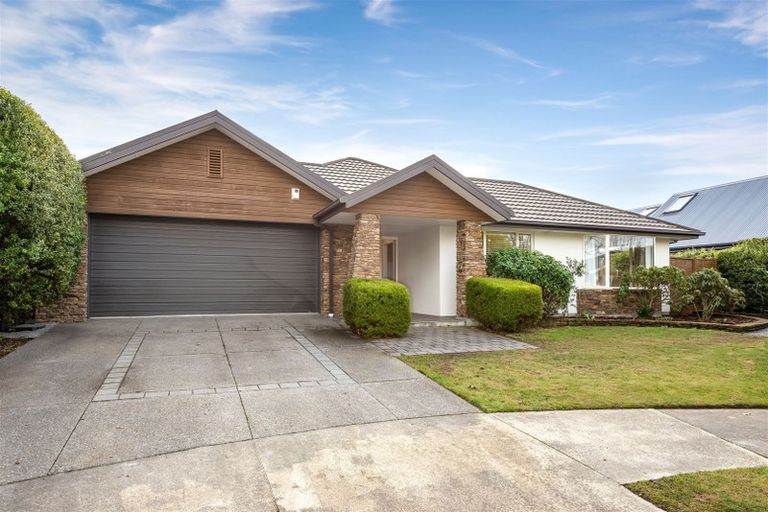 Photo of property in 27 Pewter Place, Northwood, Christchurch, 8051