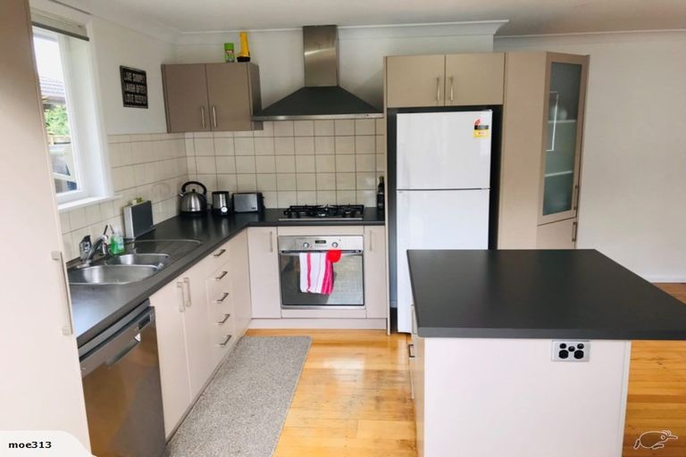 Photo of property in 160b Ridge Road, Howick, Auckland, 2014