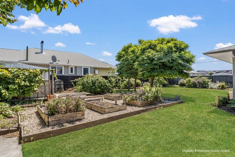 Photo of property in 79 Willryan Avenue, New Brighton, Christchurch, 8083