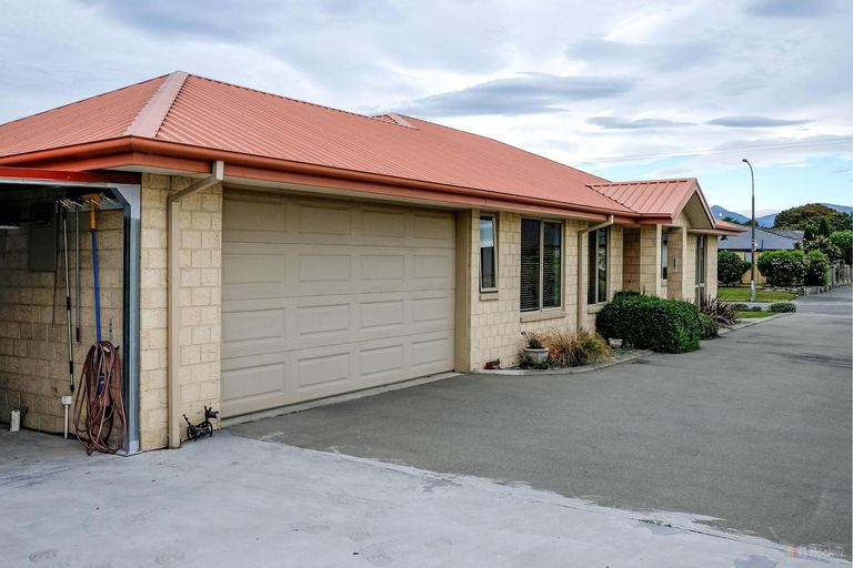 Photo of property in 9 Tancred Street, Geraldine, 7930