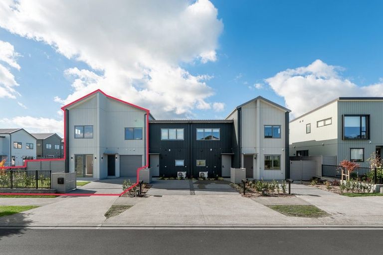 Photo of property in 1 Viridian Avenue, Rosehill, 2113