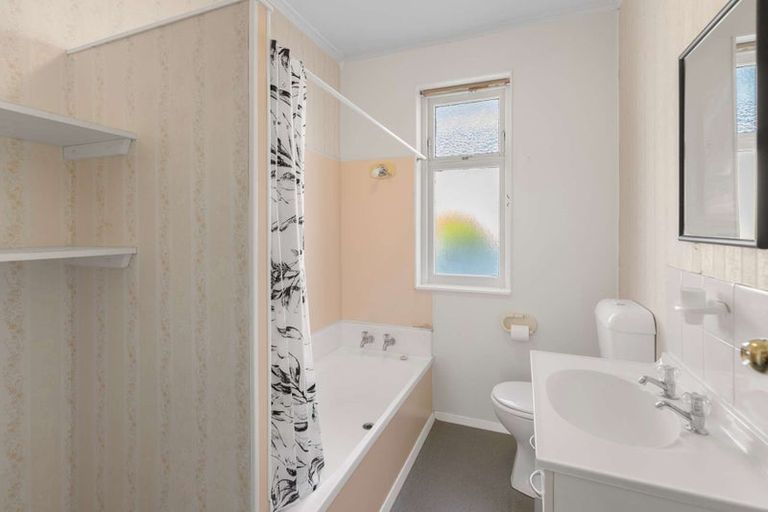 Photo of property in 38 Cumbrae Place, Aramoho, Whanganui, 4500