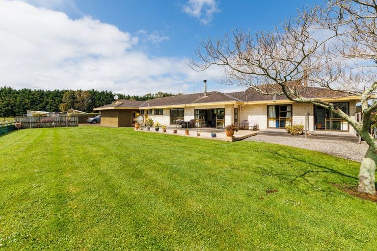 Photo of property in 528 Stoney Creek Road, Kelvin Grove, Palmerston North, 4470