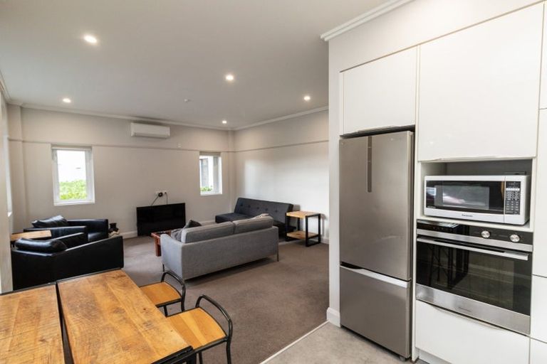 Photo of property in Fountain Court, 16/48 Oriental Parade, Oriental Bay, Wellington, 6011