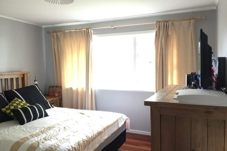 Photo of property in 1/216 Queens Road, Panmure, Auckland, 1072