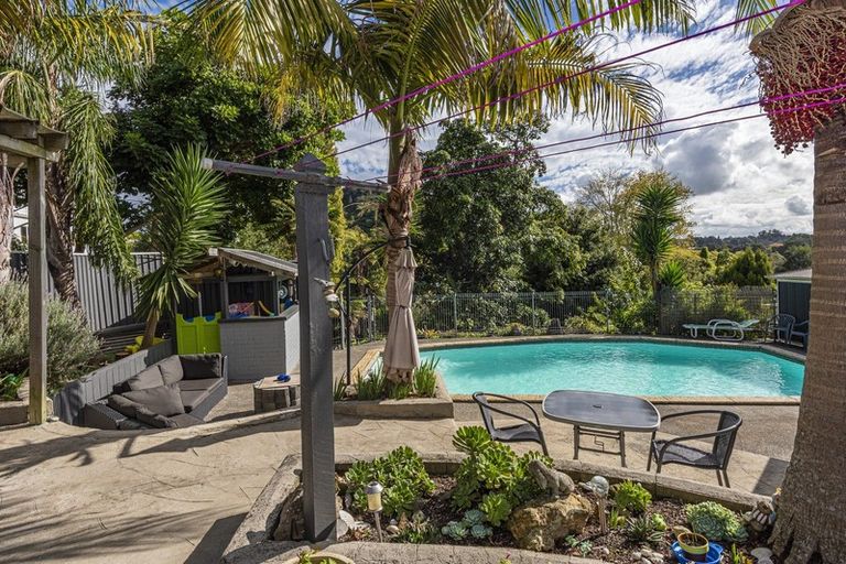 Photo of property in 18 Butler Place, Te Kamo, Whangarei, 0112