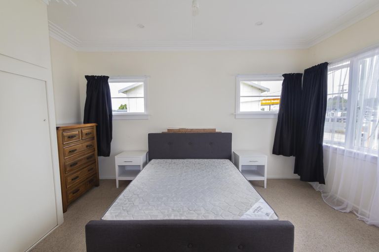 Photo of property in 34 London Street, Hampden, 9410