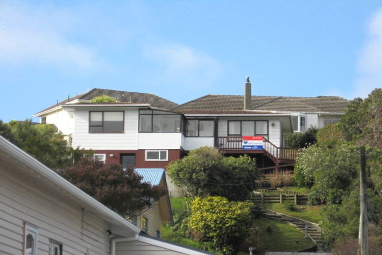 Photo of property in 58b Parkvale Road, Karori, Wellington, 6012
