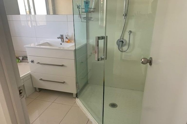 Photo of property in 17 Seaward Place, Wattle Downs, Auckland, 2103